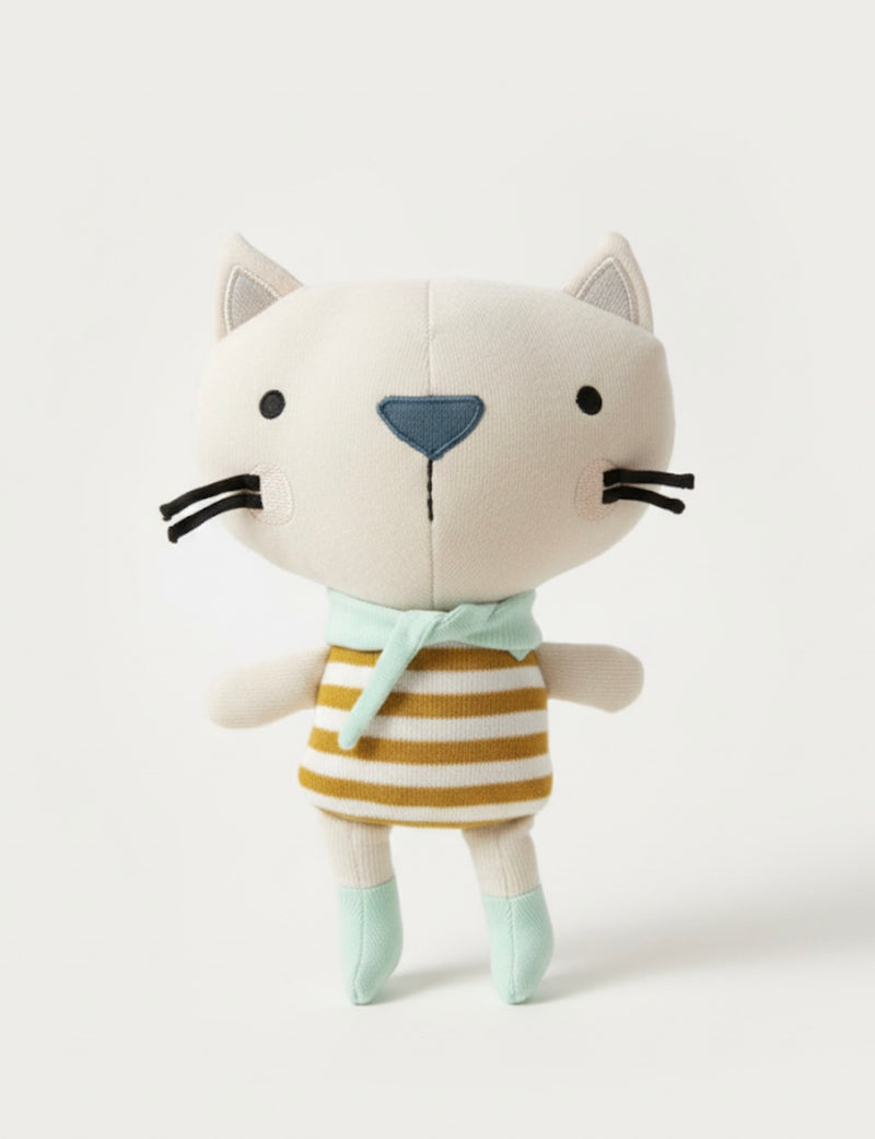 Load image into Gallery viewer, Handmade plush toy: Rémi the cat 
