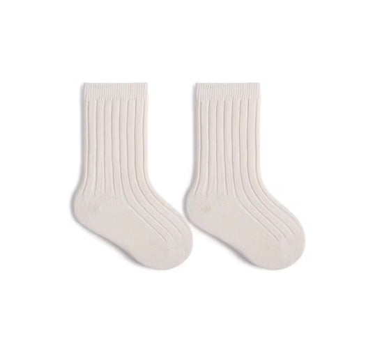 🧦 Chaussettes en coton peigné pour bébé et enfants – Douces, confortables et stylées - Boutique Kaki Lilas