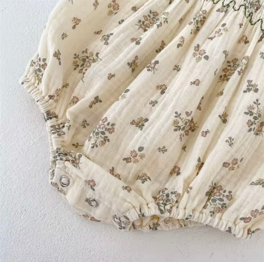 Baby girl floral romper in honeycomb cotton