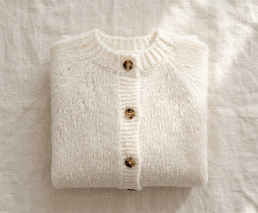 Timeless ivory knit cardigan for babies and girls – Fall-Winter