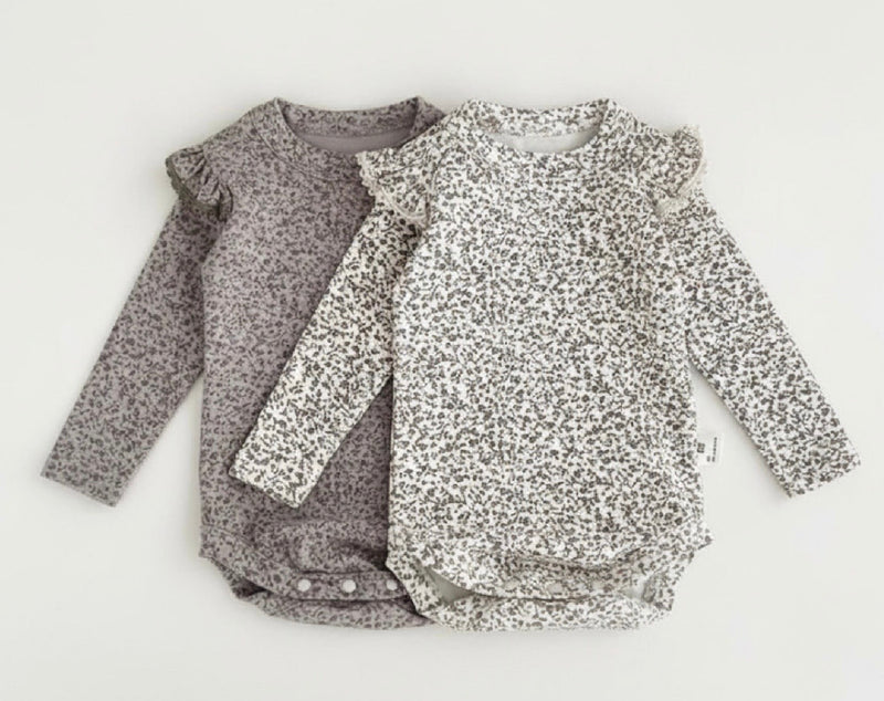 Load image into Gallery viewer, 3-piece floral spring baby girl set – Kali
