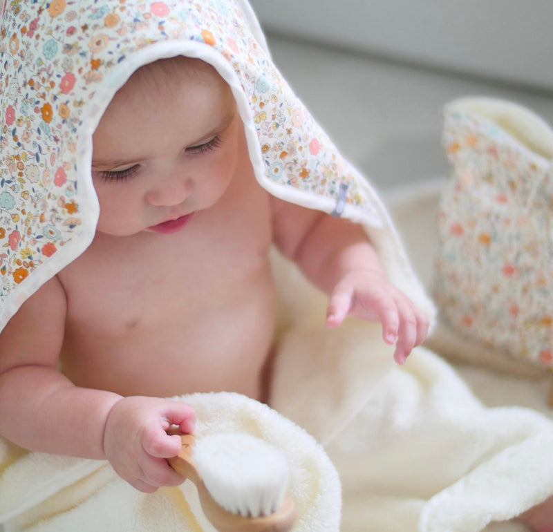 Load image into Gallery viewer, Boîte cadeau sortie de bain pour bébé - Boutique Kaki Lilas
