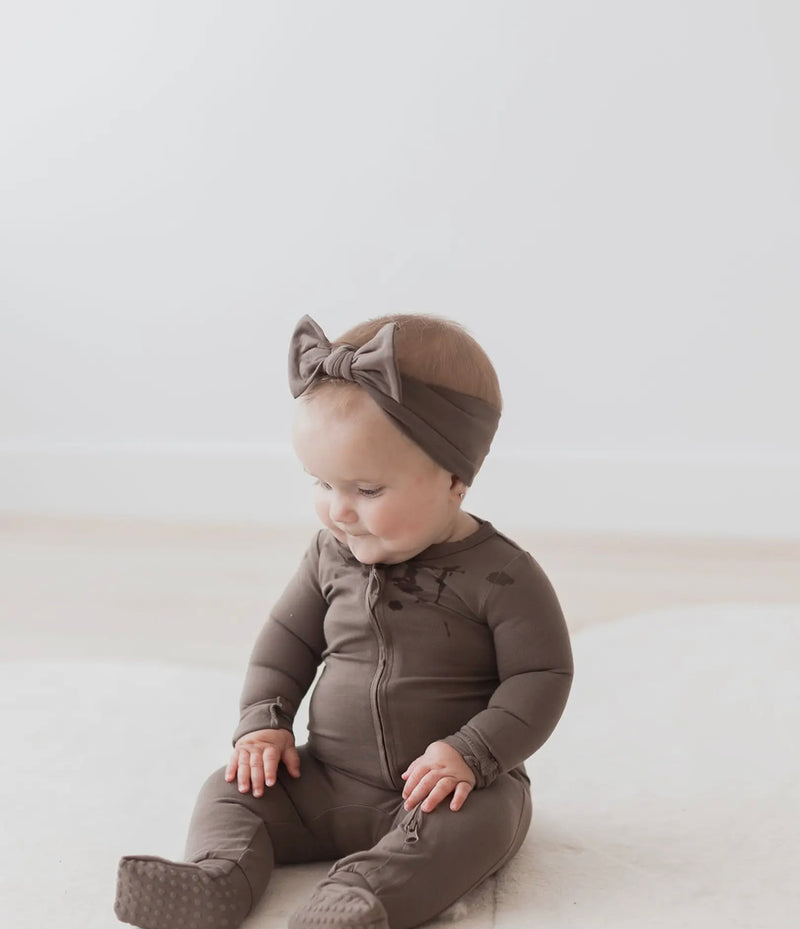 Load image into Gallery viewer, Combinaison zippée convertible Noyer coton bio - Boutique Kaki Lilas
