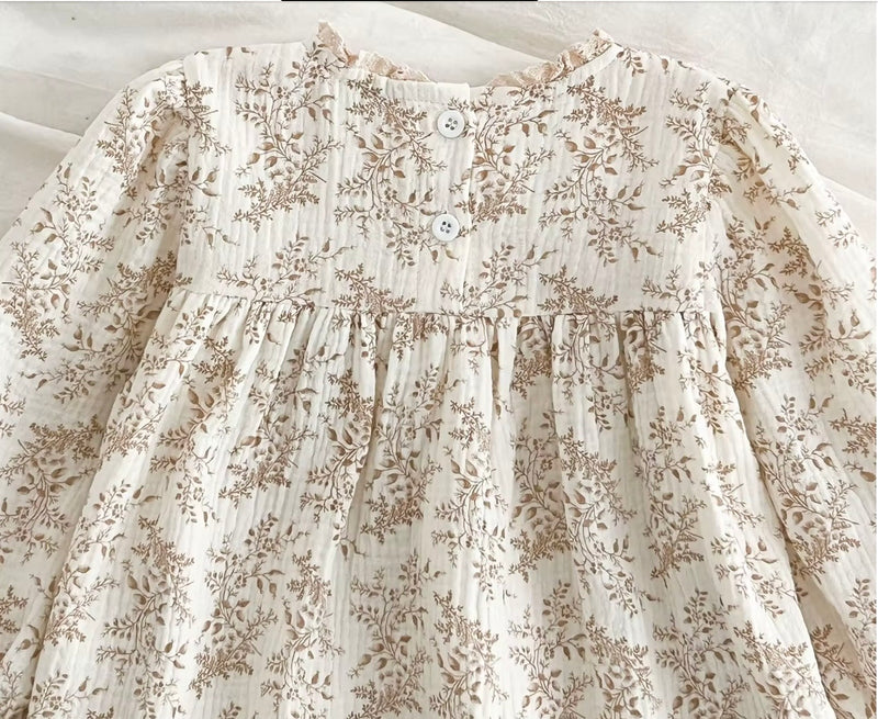 Load image into Gallery viewer, Robe fille vintage fleurie à manches longues et dentelle - Pré-commande
