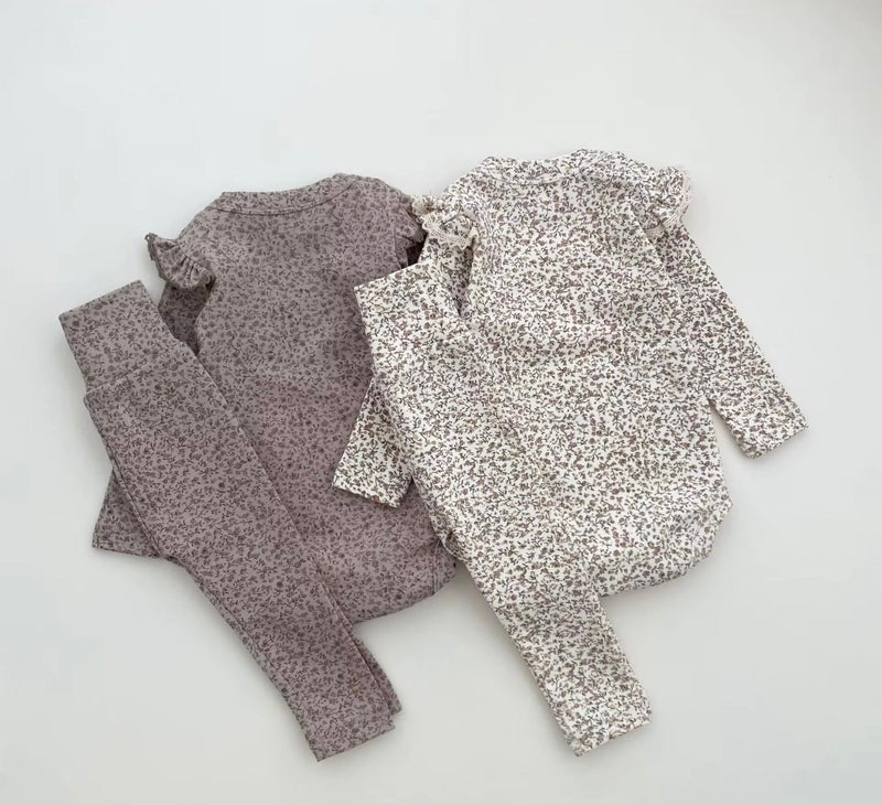 Load image into Gallery viewer, 3-piece floral spring baby girl set – Kali
