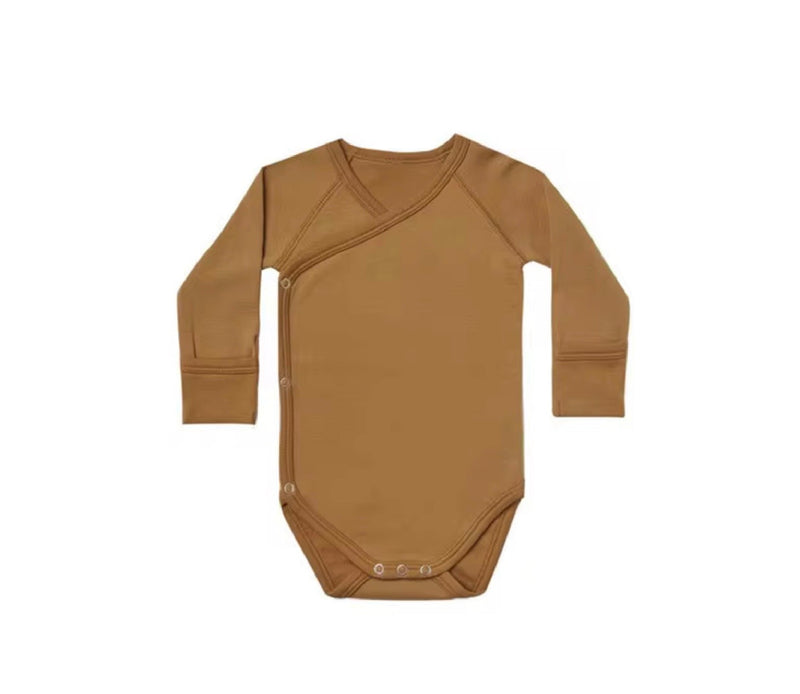 Load image into Gallery viewer, Baby boy soft cotton jumpsuit – Kali
