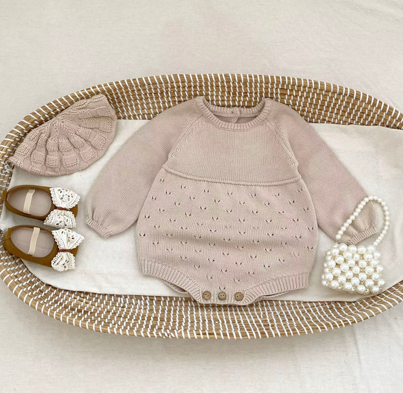 Chargez l'image dans la visionneuse de la galerie, Combinaison bébé fille en tricot de coton doux – Kali
