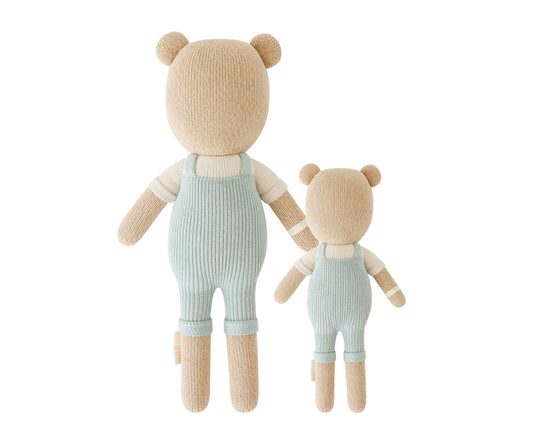 Peluche - Charlie l'ourson au miel - Cuddle + Kind - Boutique Kaki Lilas