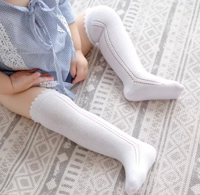 Load image into Gallery viewer, Chaussettes hautes bébé fille coton doux – automne – Kali - Boutique Kaki Lilas

