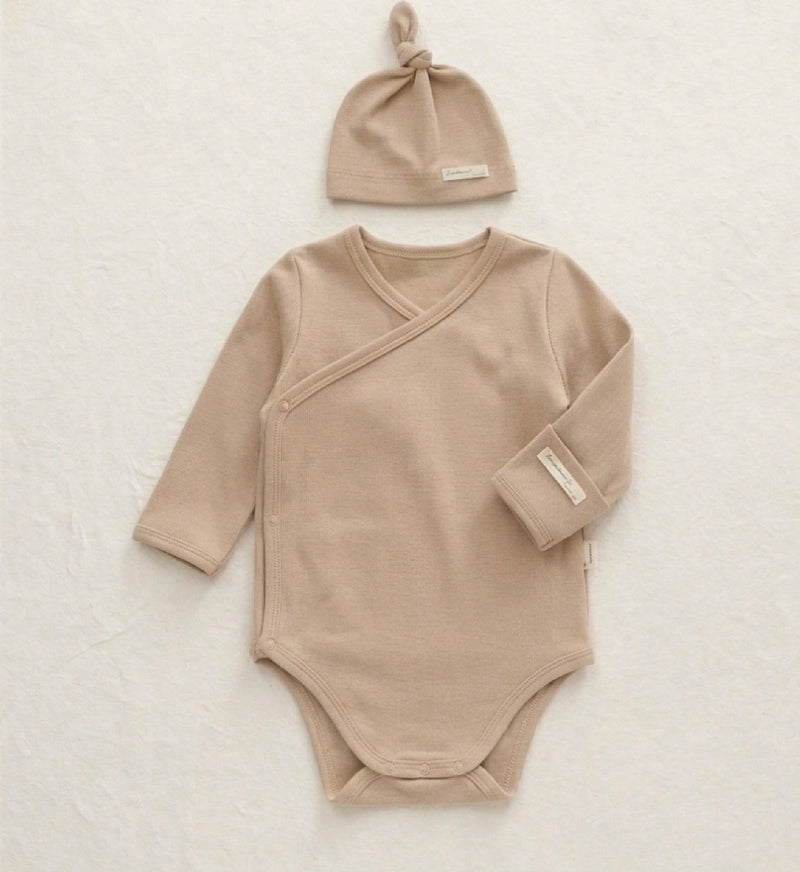 Load image into Gallery viewer, Organic cotton baby grow with hat
